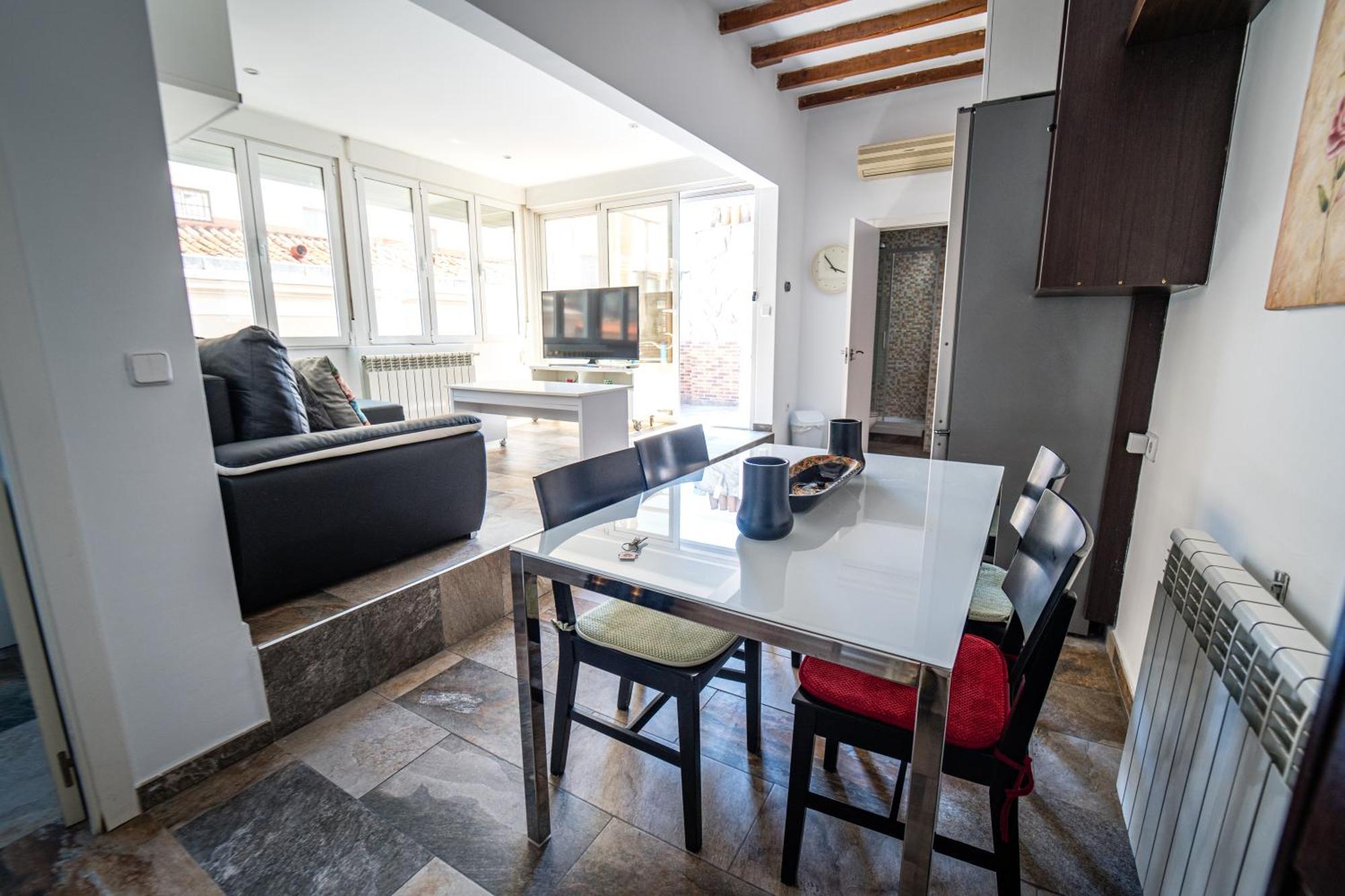Centrico Atico En Madrid By Bebalmy Daire Dış mekan fotoğraf