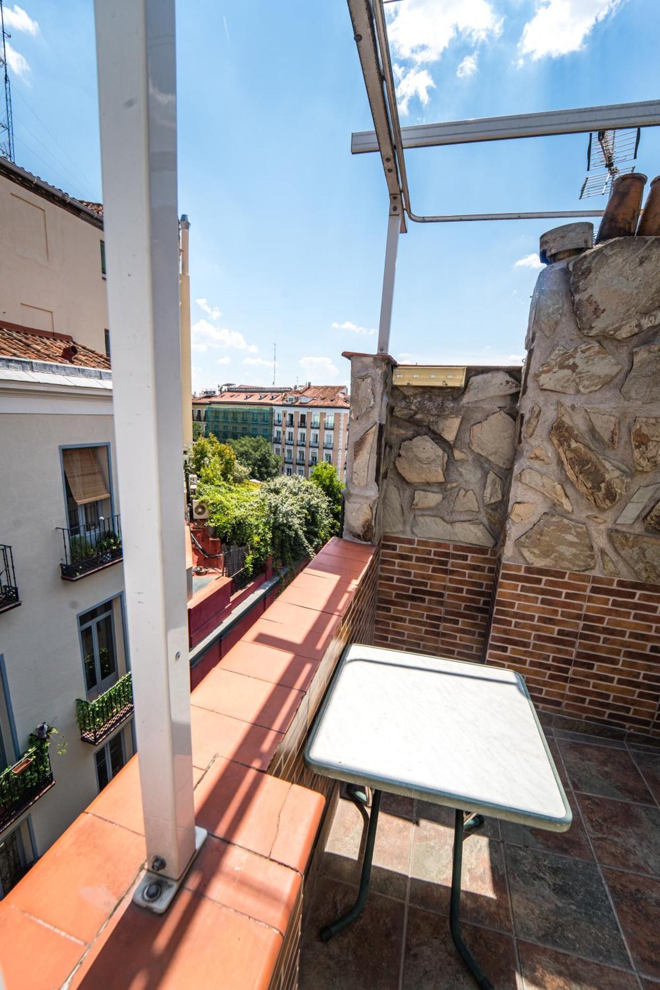 Centrico Atico En Madrid By Bebalmy Daire Dış mekan fotoğraf